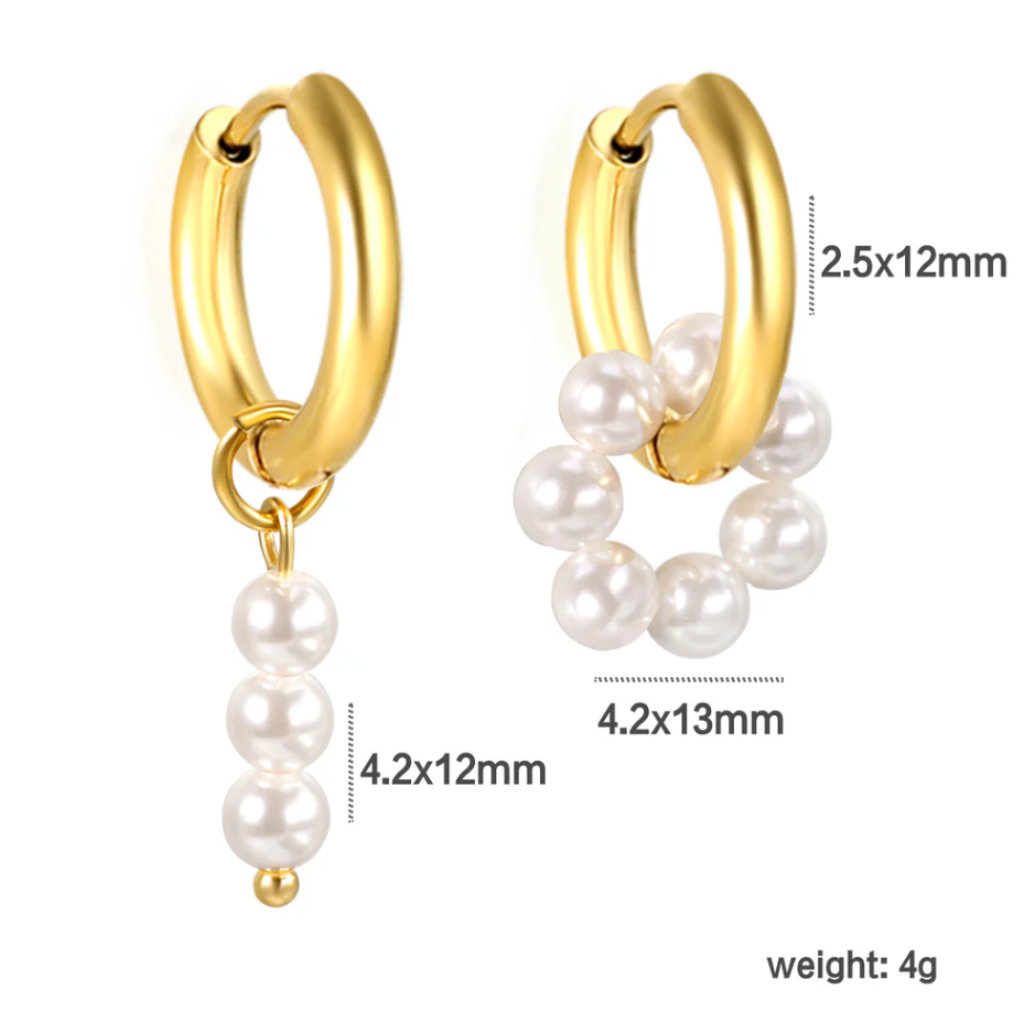 CHLOE Asymmetric Pearl Earrings