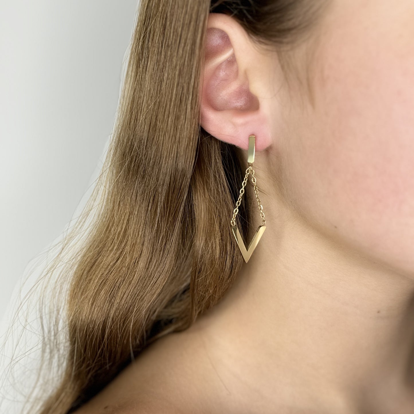 COCO V-Shaped Earrings