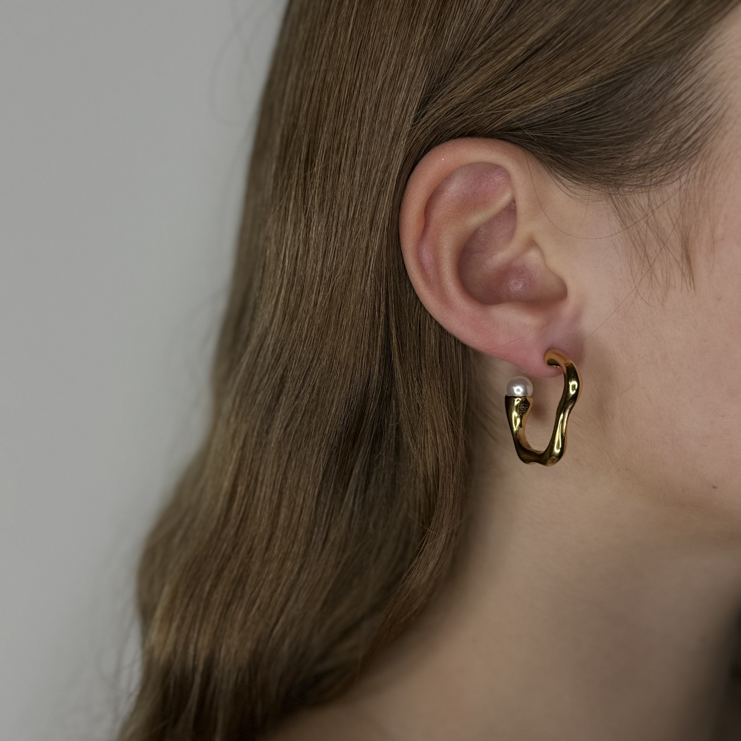 DAVINA Pearl Earrings