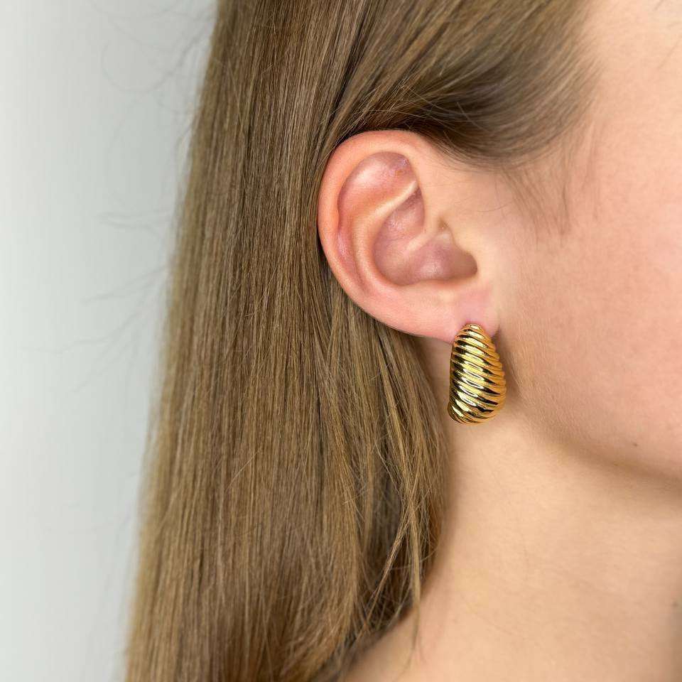 CHER Croissant Earrings